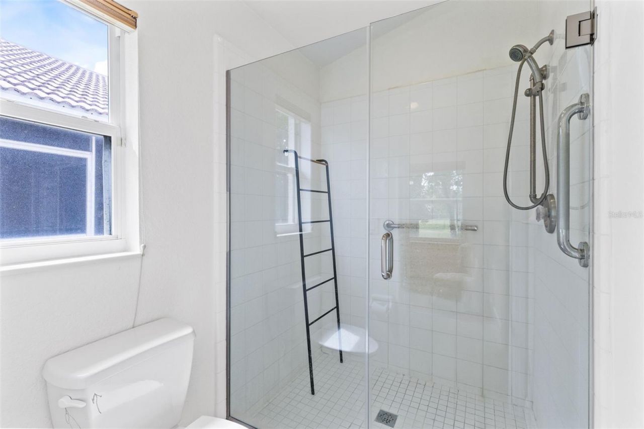 936 Torrey Pine Drive , Winter Springs, FL 32708 Photo