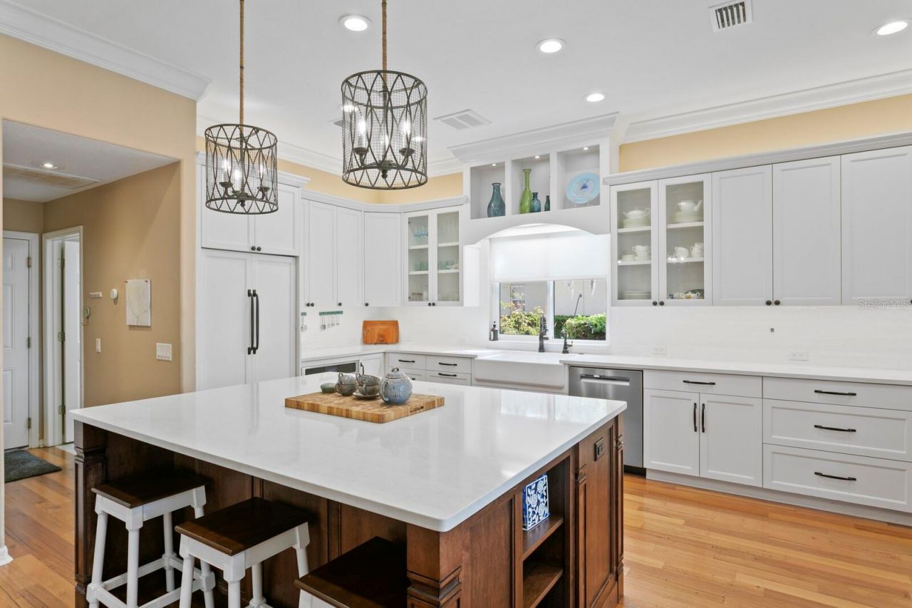 18008 Pinnacle Court, Tampa, FL 33647 Photo