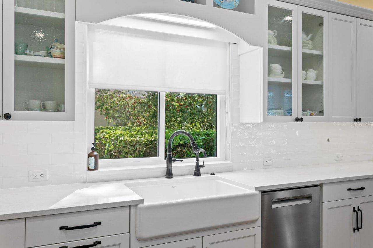 18008 Pinnacle Court, Tampa, FL 33647 Photo