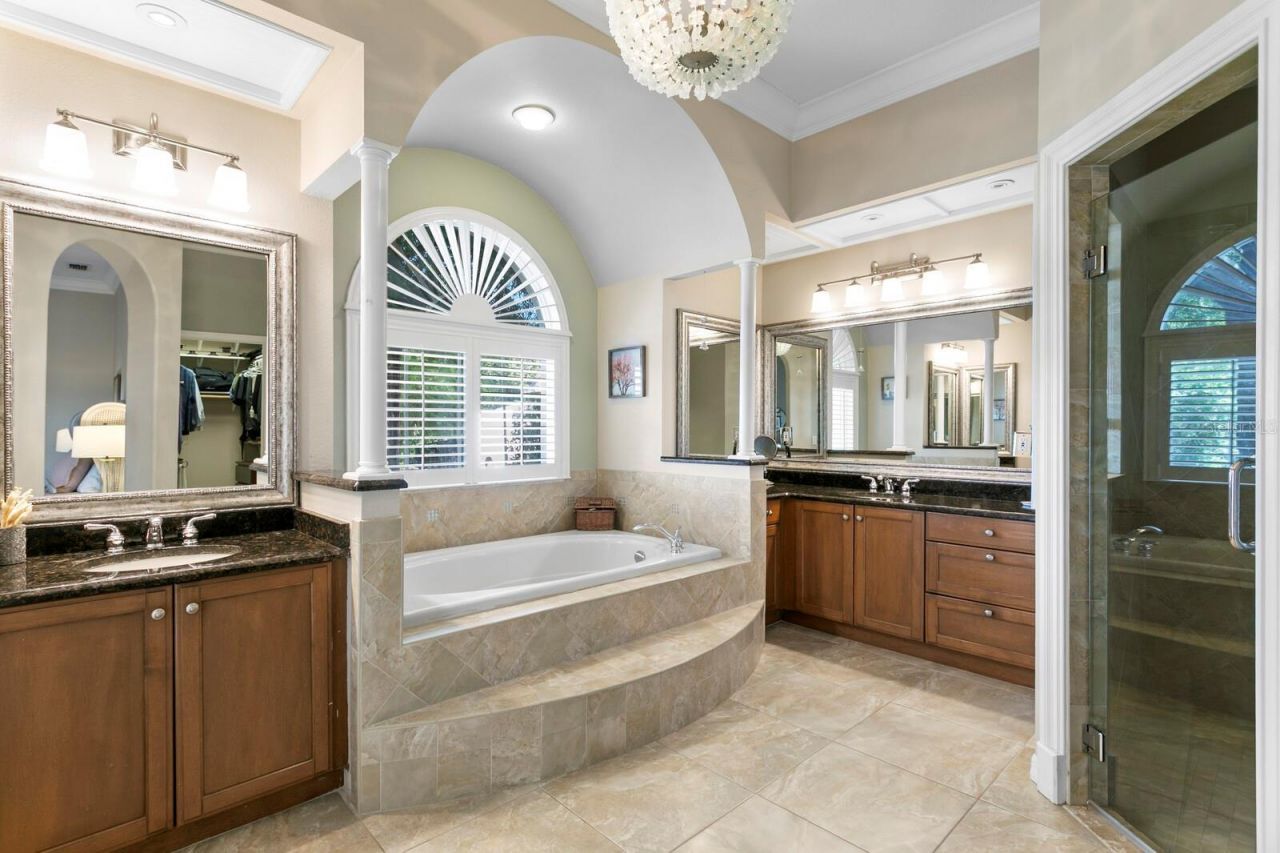 18008 Pinnacle Court, Tampa, FL 33647 Photo