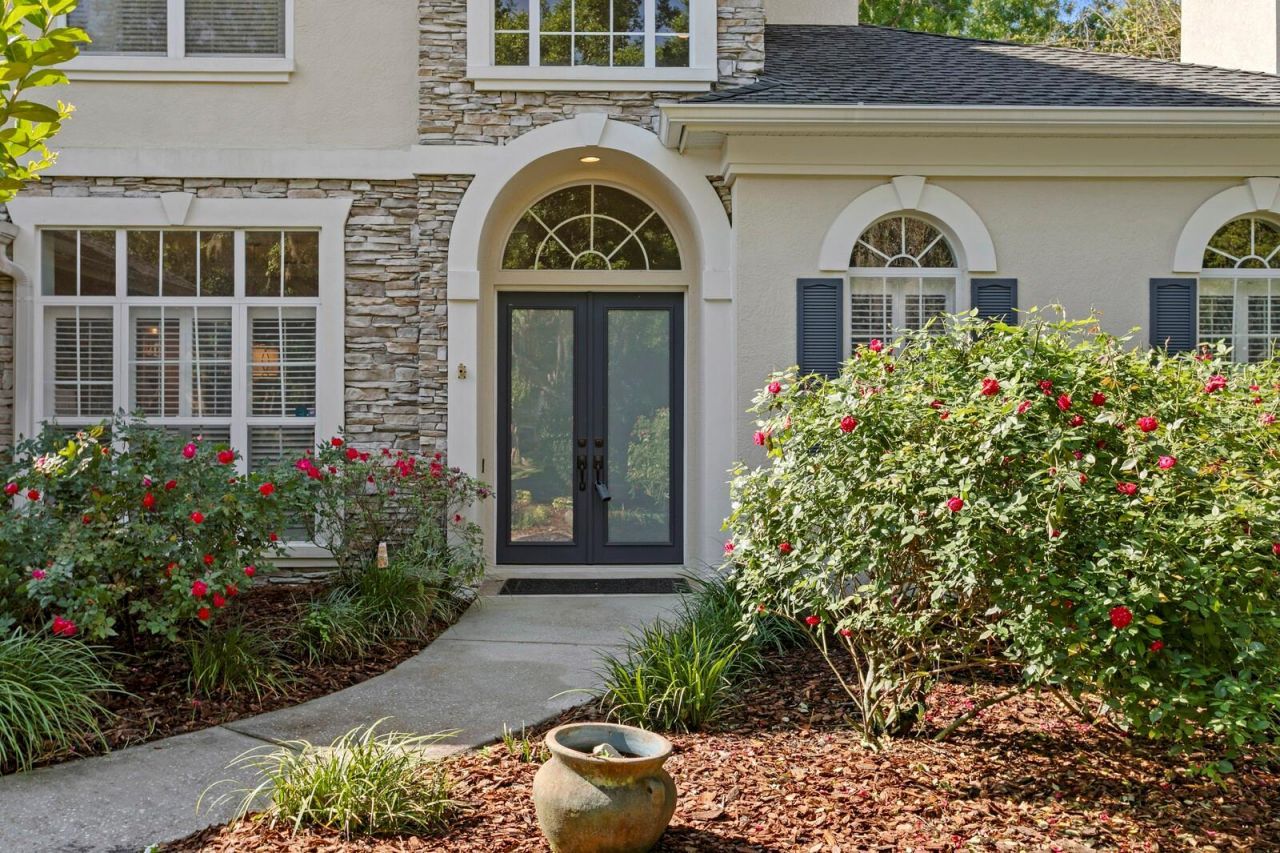 18008 Pinnacle Court, Tampa, FL 33647 Photo