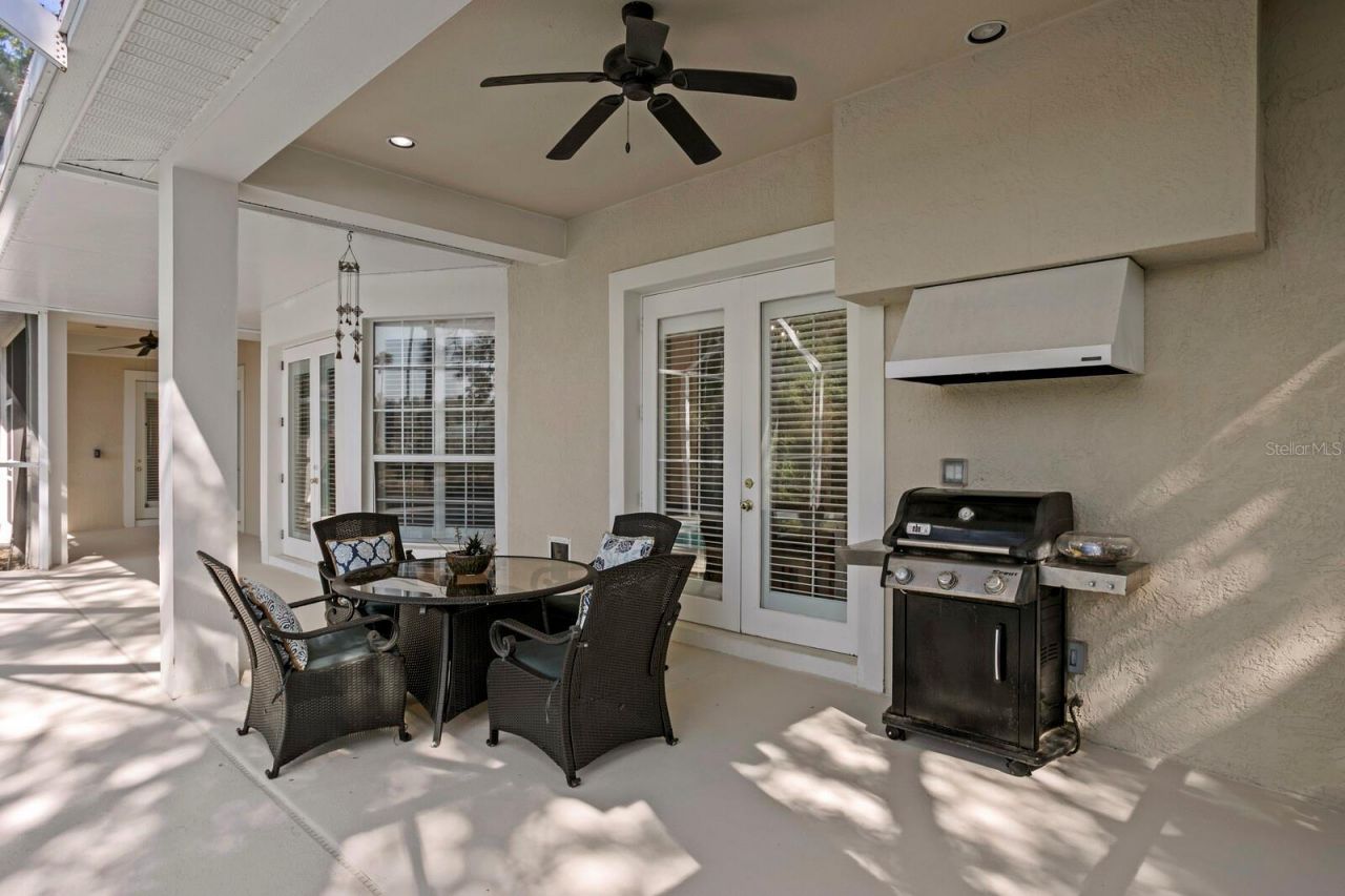 18008 Pinnacle Court, Tampa, FL 33647 Photo