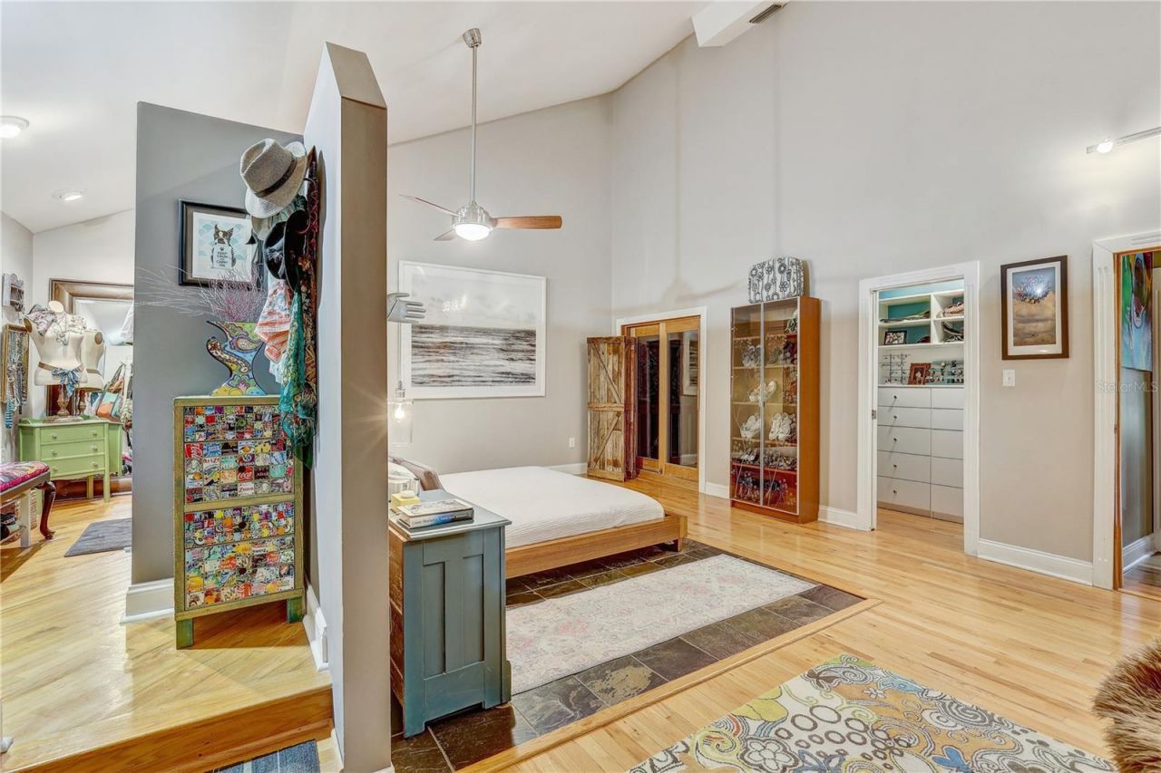 7500 N Ola Avenue, Tampa, FL 33604 Photo