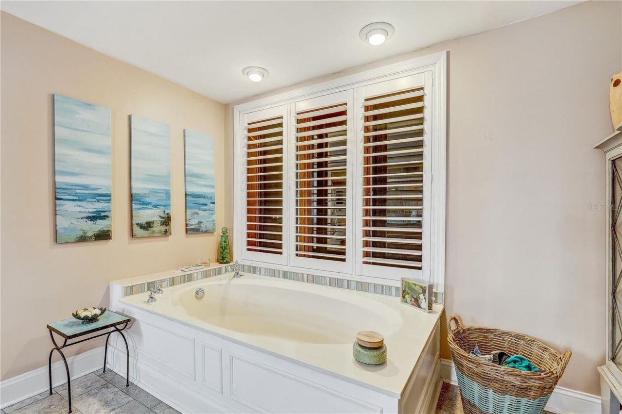 7500 N Ola Avenue, Tampa, FL 33604 Photo