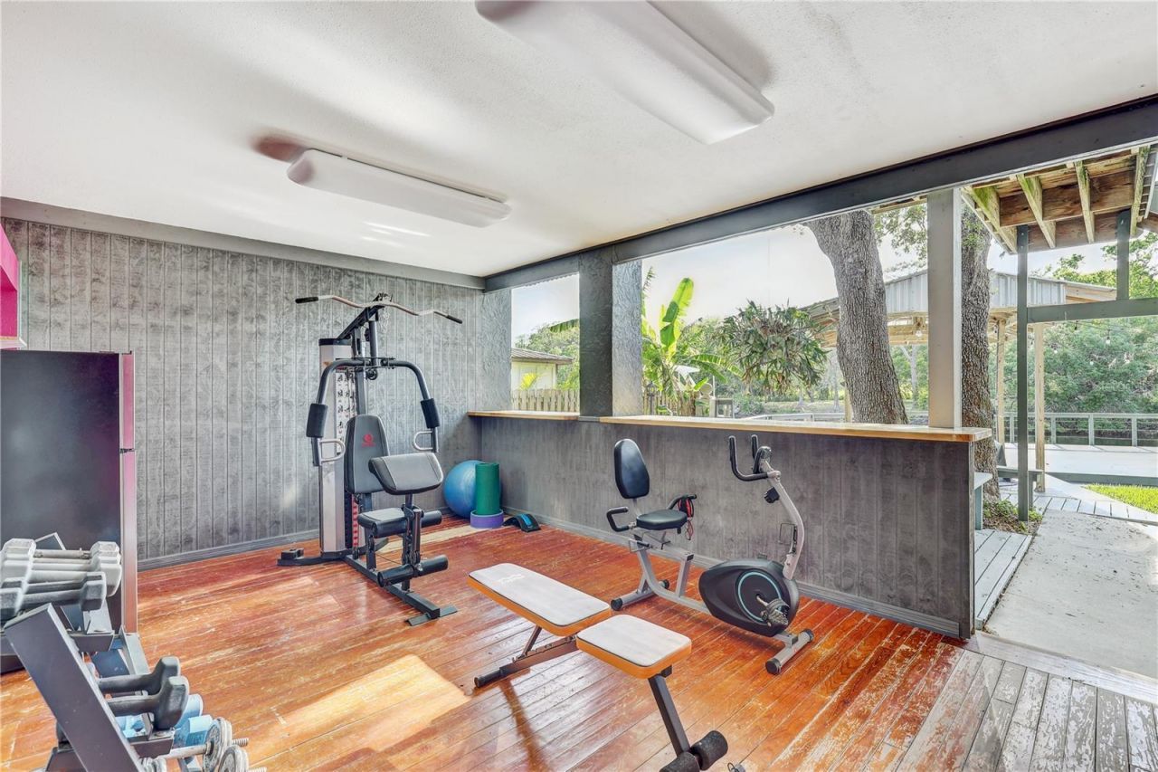 7500 N Ola Avenue, Tampa, FL 33604 Photo