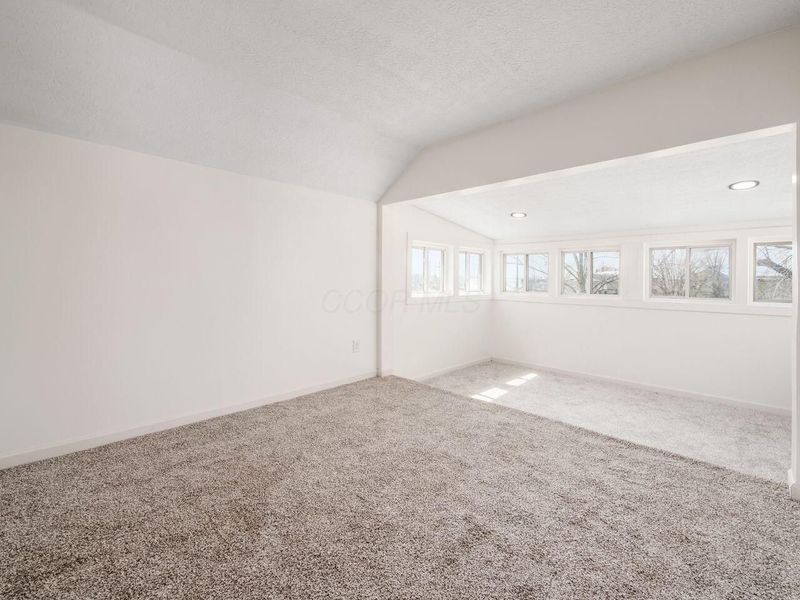 1889 S 4th Street, Columbus, OH 43207 Photo 24