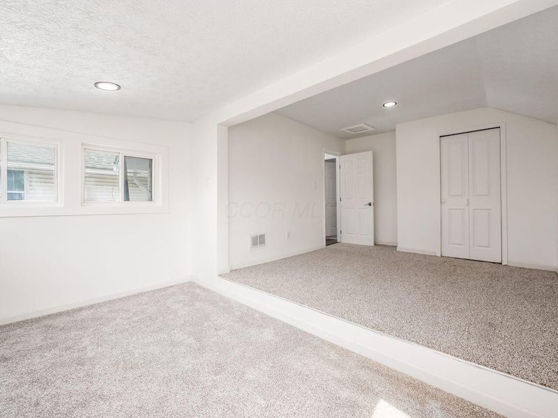 1889 S 4th Street, Columbus, OH 43207 Photo 25