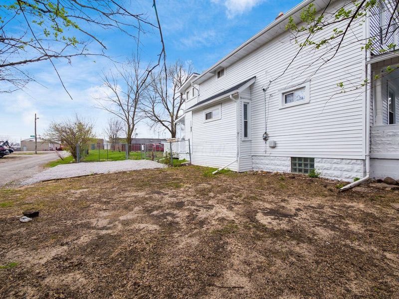 1889 S 4th Street, Columbus, OH 43207 Photo 32