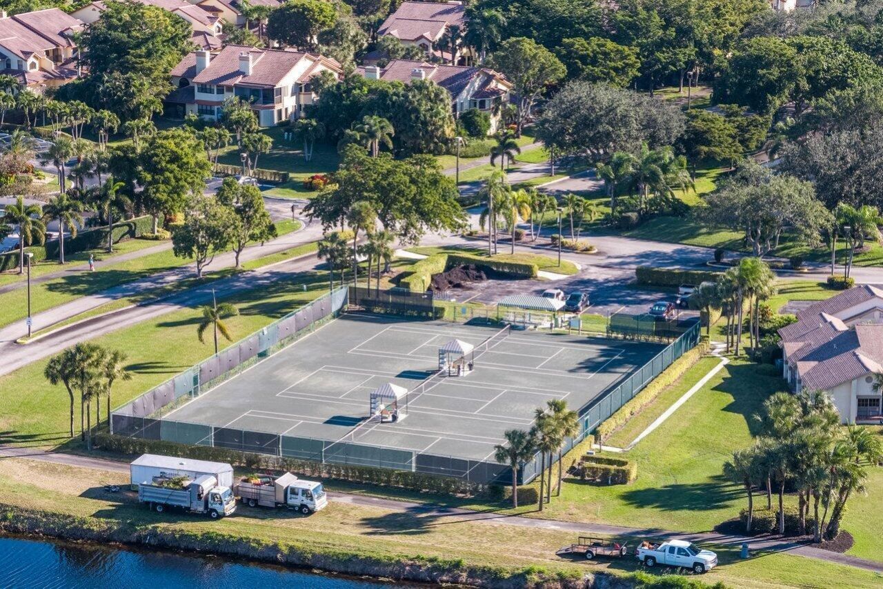5120 Golfview Court, Unit 1722, Delray Beach, FL 33484 Photo