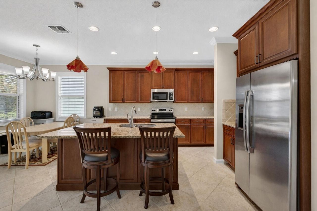 11379 SW Lake Park Drive, Port Saint Lucie, FL 34987 Photo