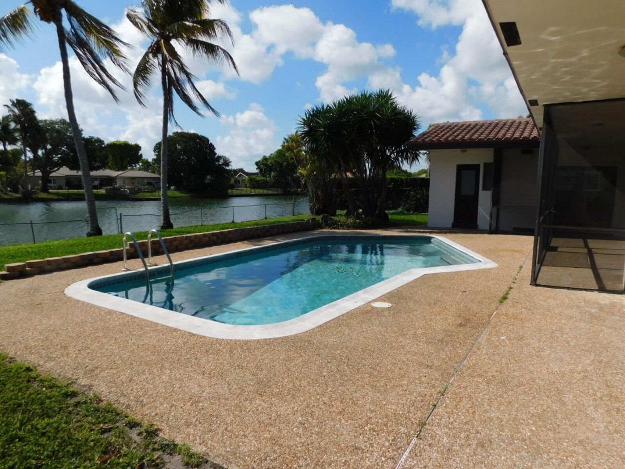 21411 Highland Lakes Boulevard, Miami, FL 33179 Photo