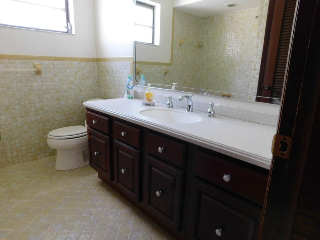 21411 Highland Lakes Boulevard, Miami, FL 33179 Photo