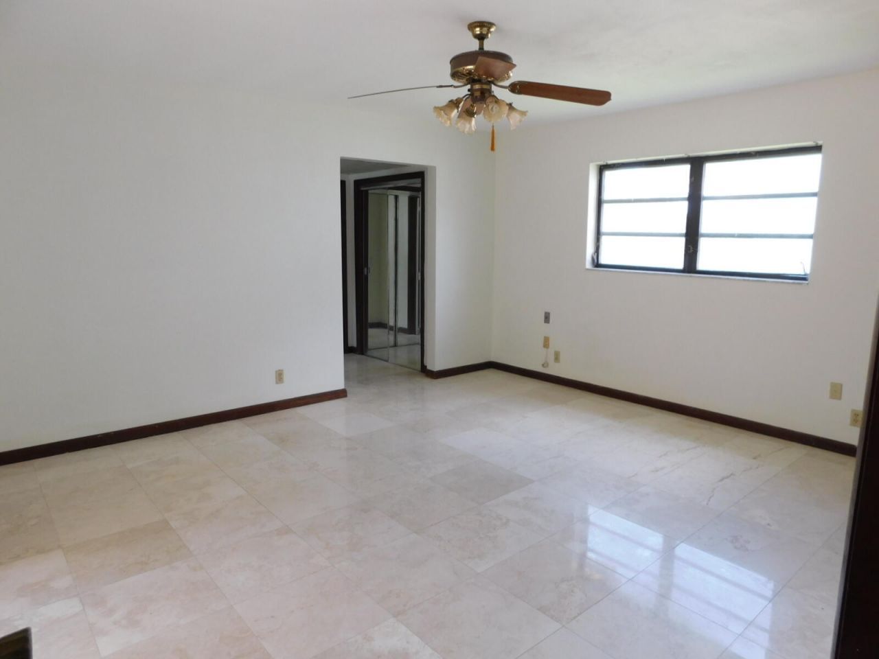 21411 Highland Lakes Boulevard, Miami, FL 33179 Photo