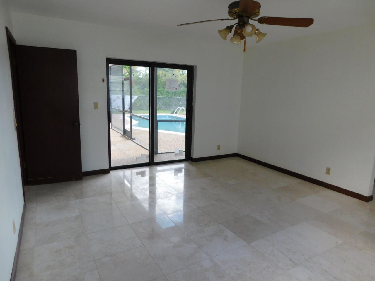 21411 Highland Lakes Boulevard, Miami, FL 33179 Photo