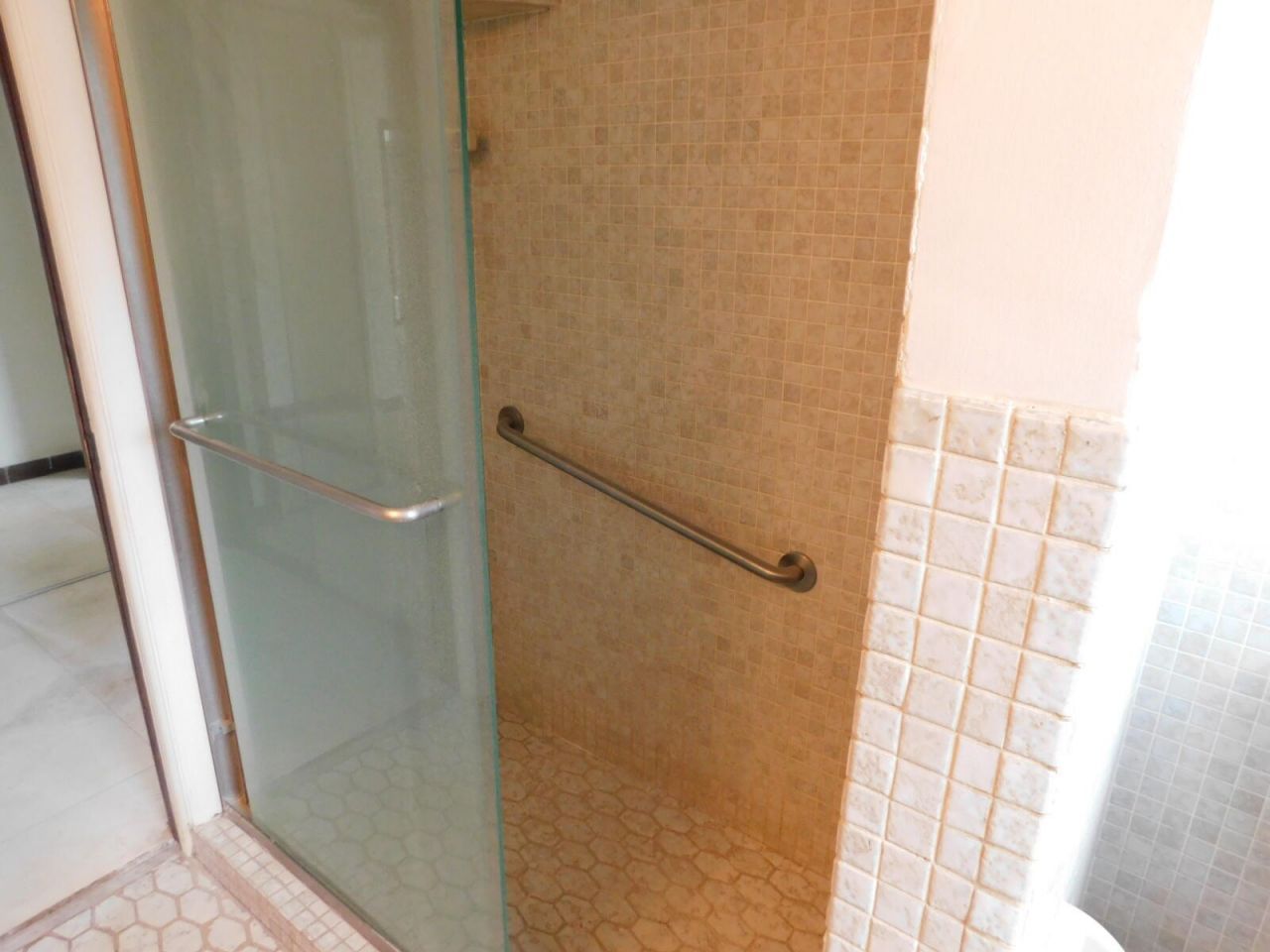 21411 Highland Lakes Boulevard, Miami, FL 33179 Photo