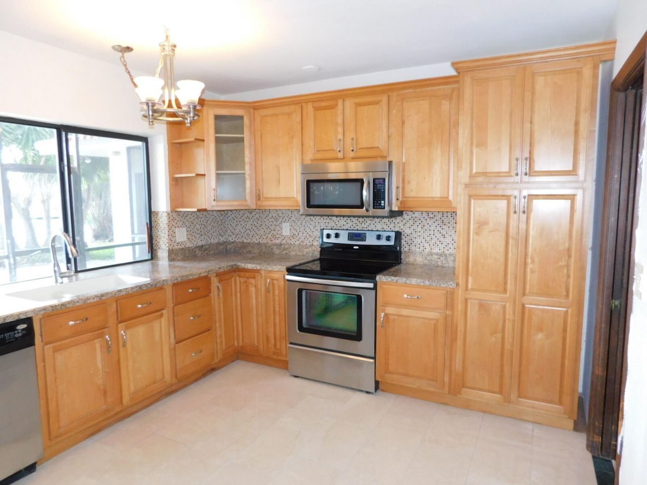 21411 Highland Lakes Boulevard, Miami, FL 33179 Photo