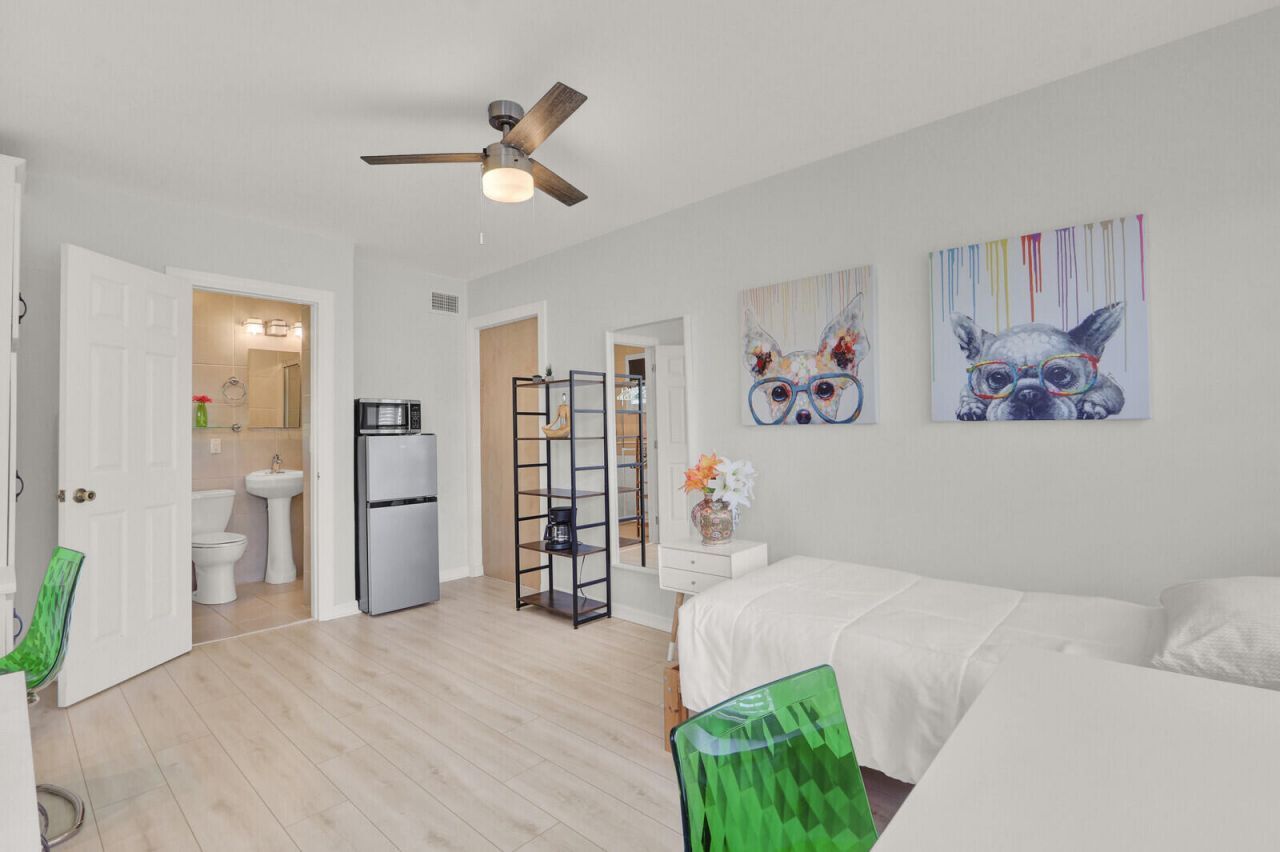 908 Eucalyptus Road, North Palm Beach, FL 33408 Photo