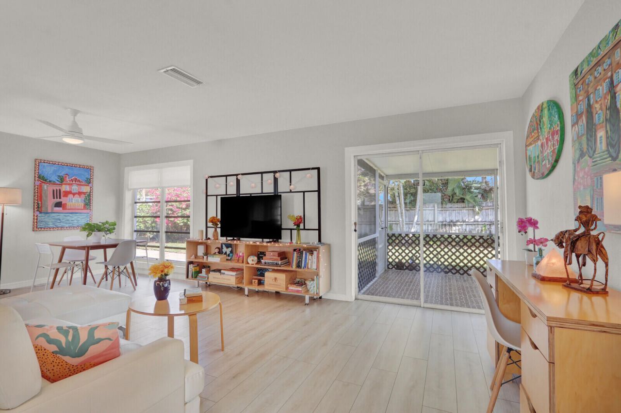 908 Eucalyptus Road, North Palm Beach, FL 33408 Photo