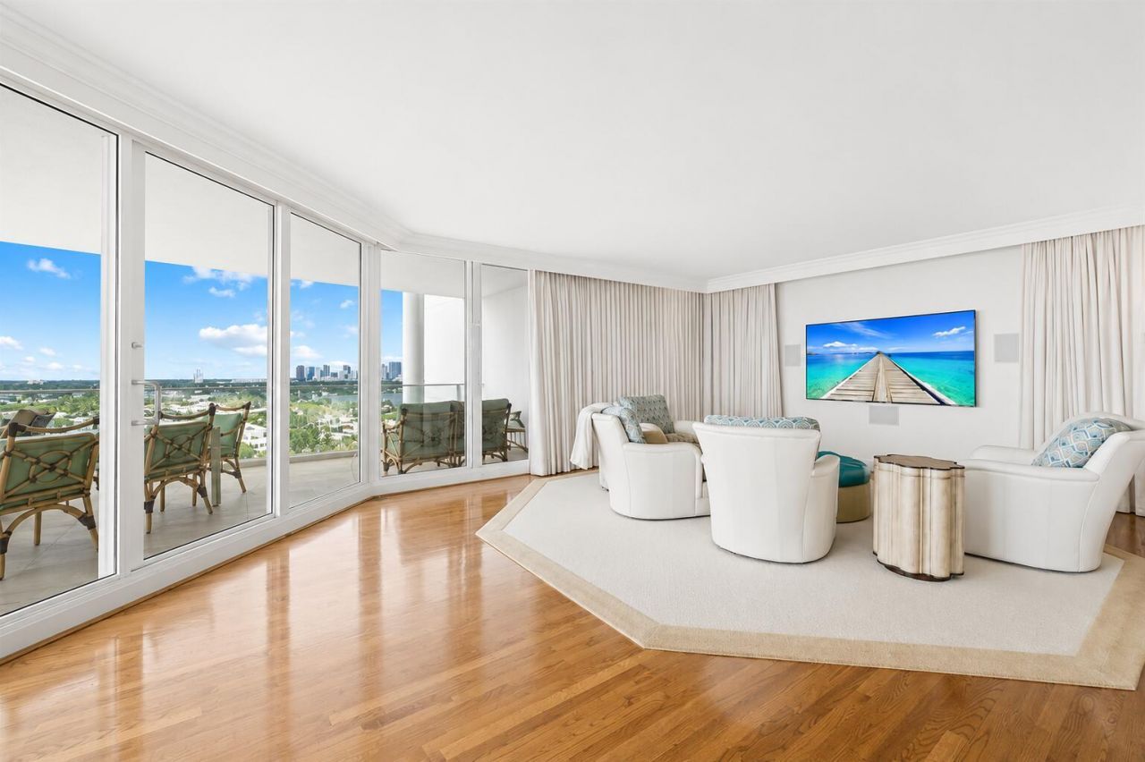 3055 Harbor Drive, Unit 1603, Fort Lauderdale, FL 33316 Photo