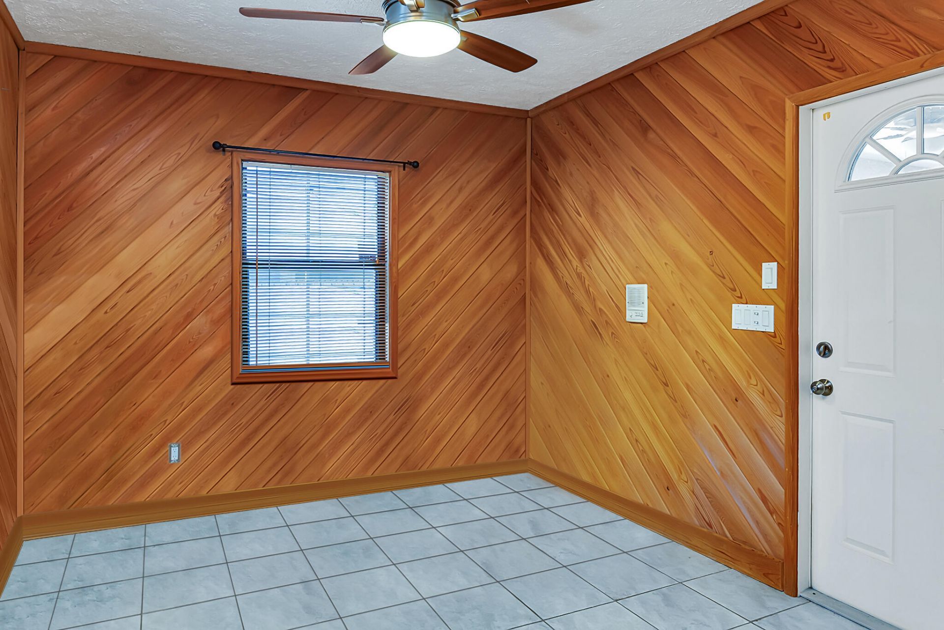 471 SE Ron Rico Terrace, Port Saint Lucie, FL 34983 Photo