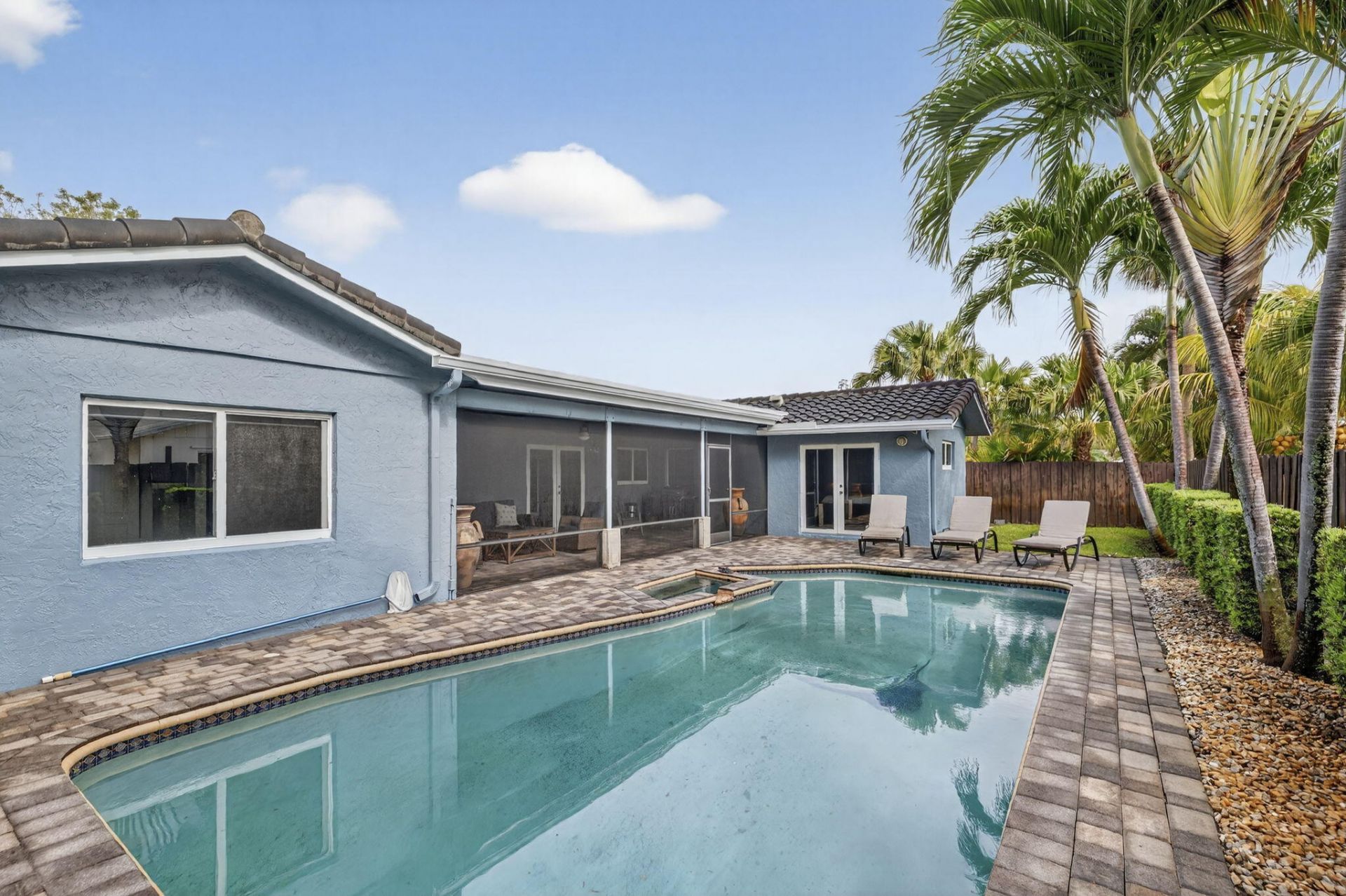 6800 NW 24th Terrace, Fort Lauderdale, FL 33309 Photo