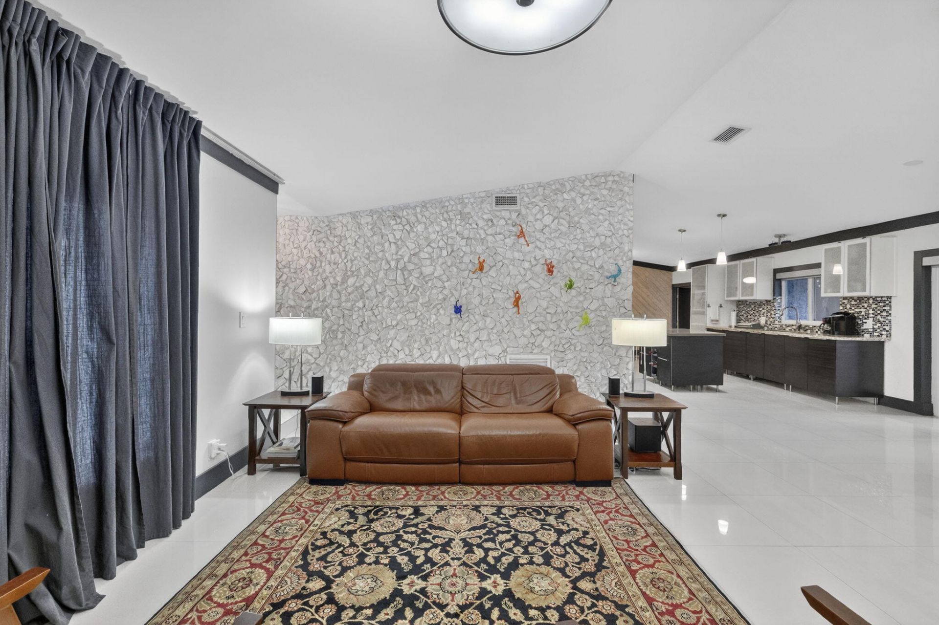 6800 NW 24th Terrace, Fort Lauderdale, FL 33309 Photo