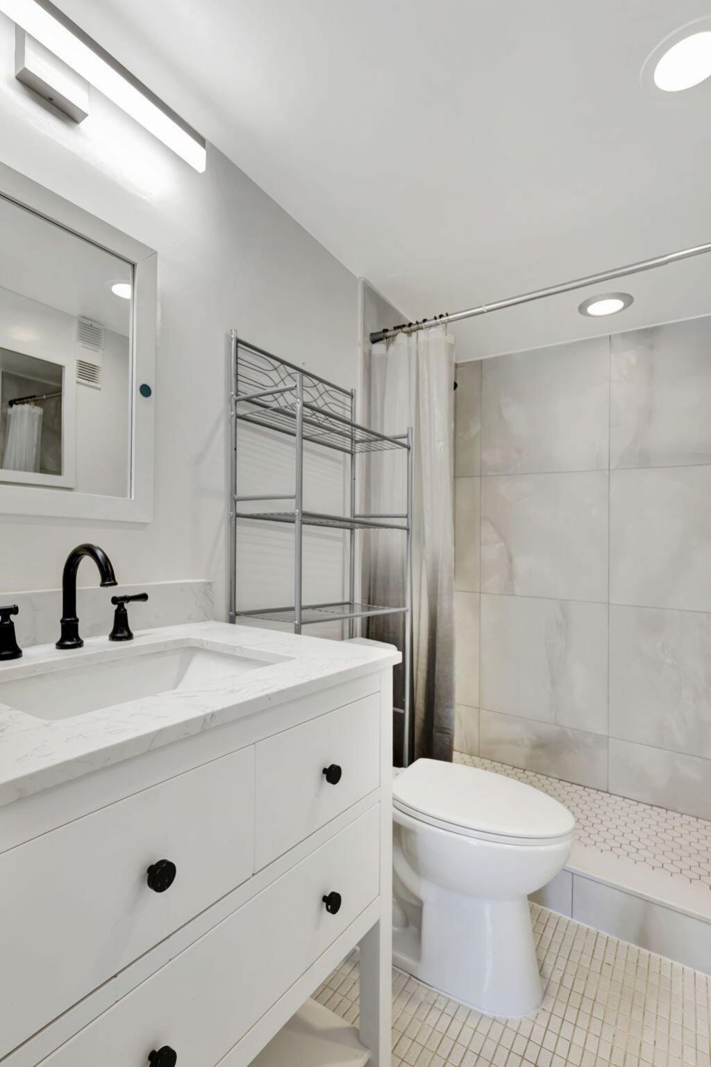 500 Executive Center Drive, Unit 3-j, West Palm Beach, FL 33401 Photo