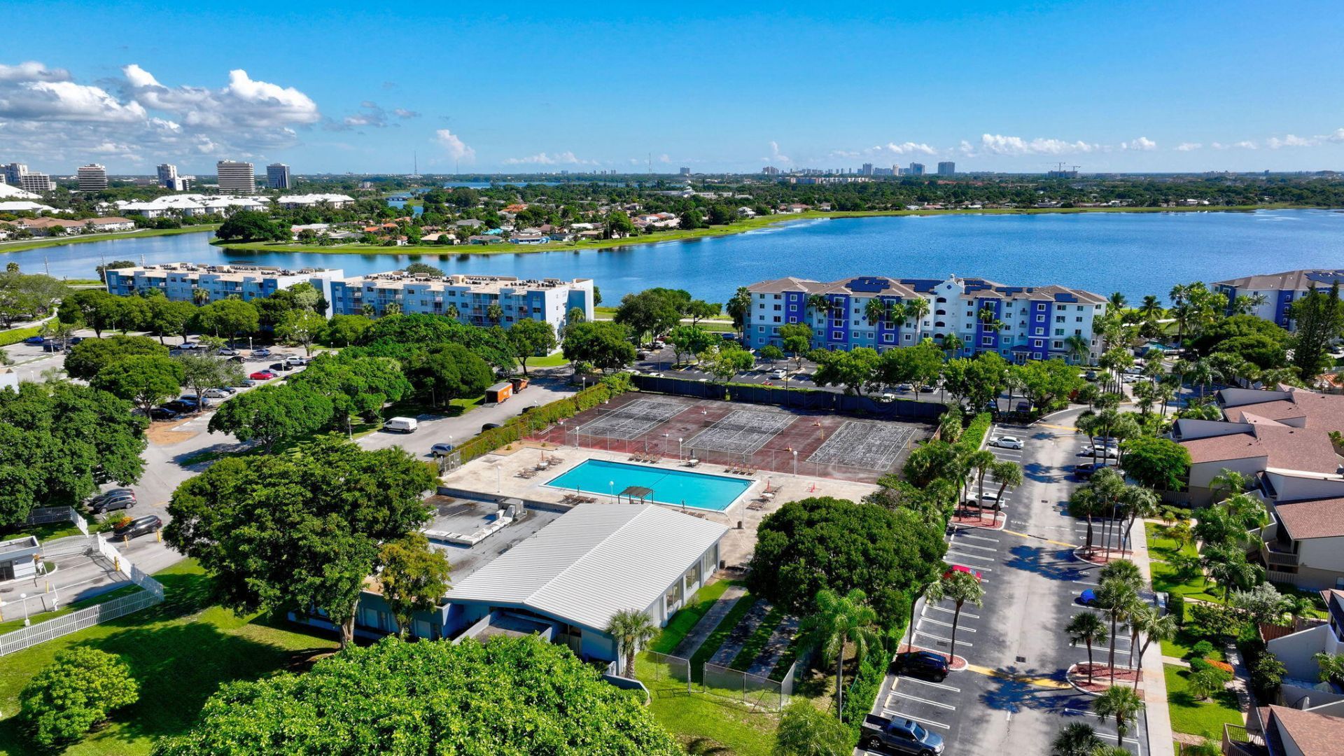500 Executive Center Drive, Unit 3-j, West Palm Beach, FL 33401 Photo