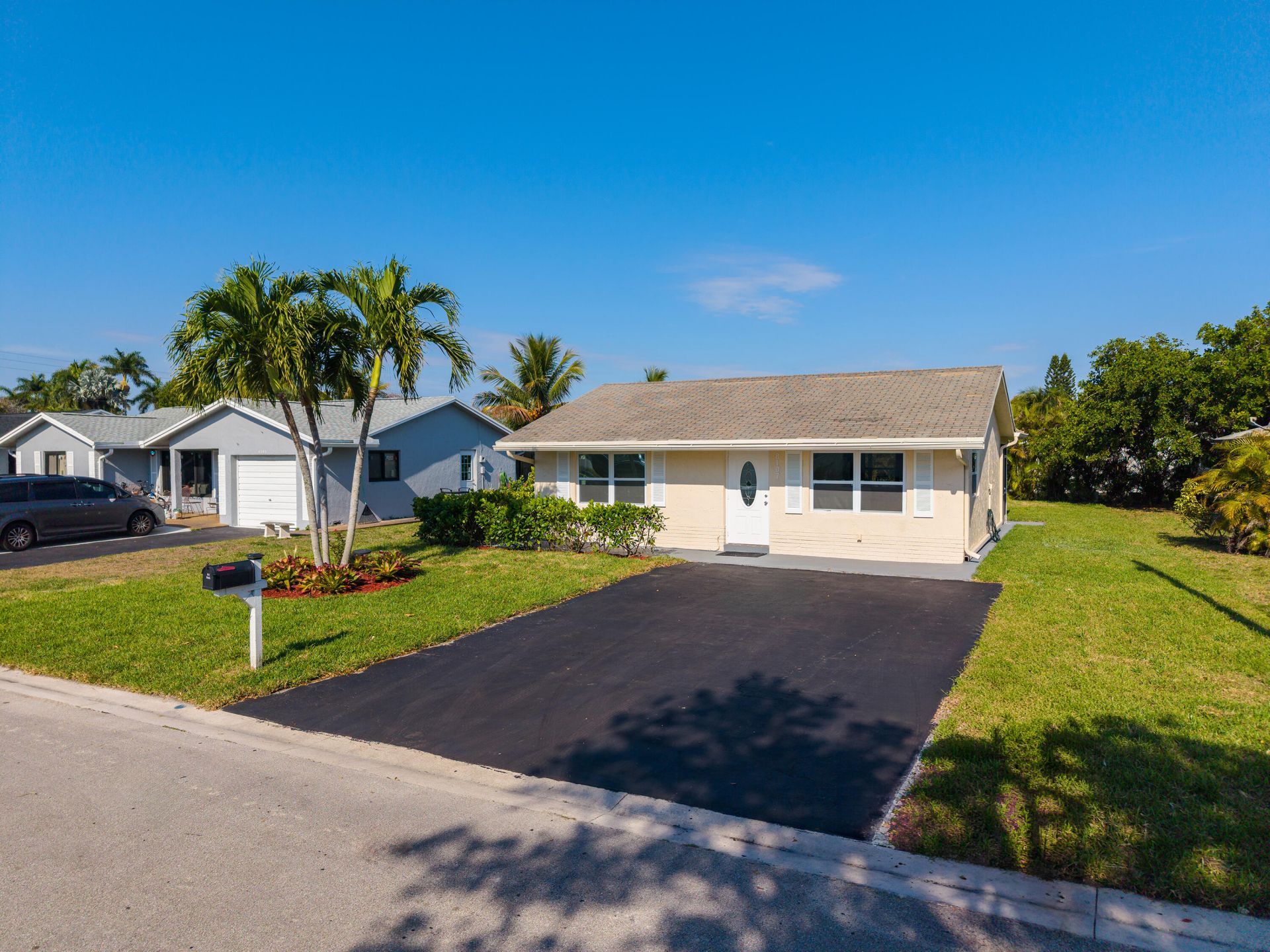 8107 NW 96th Avenue, Tamarac, FL 33321 Photo