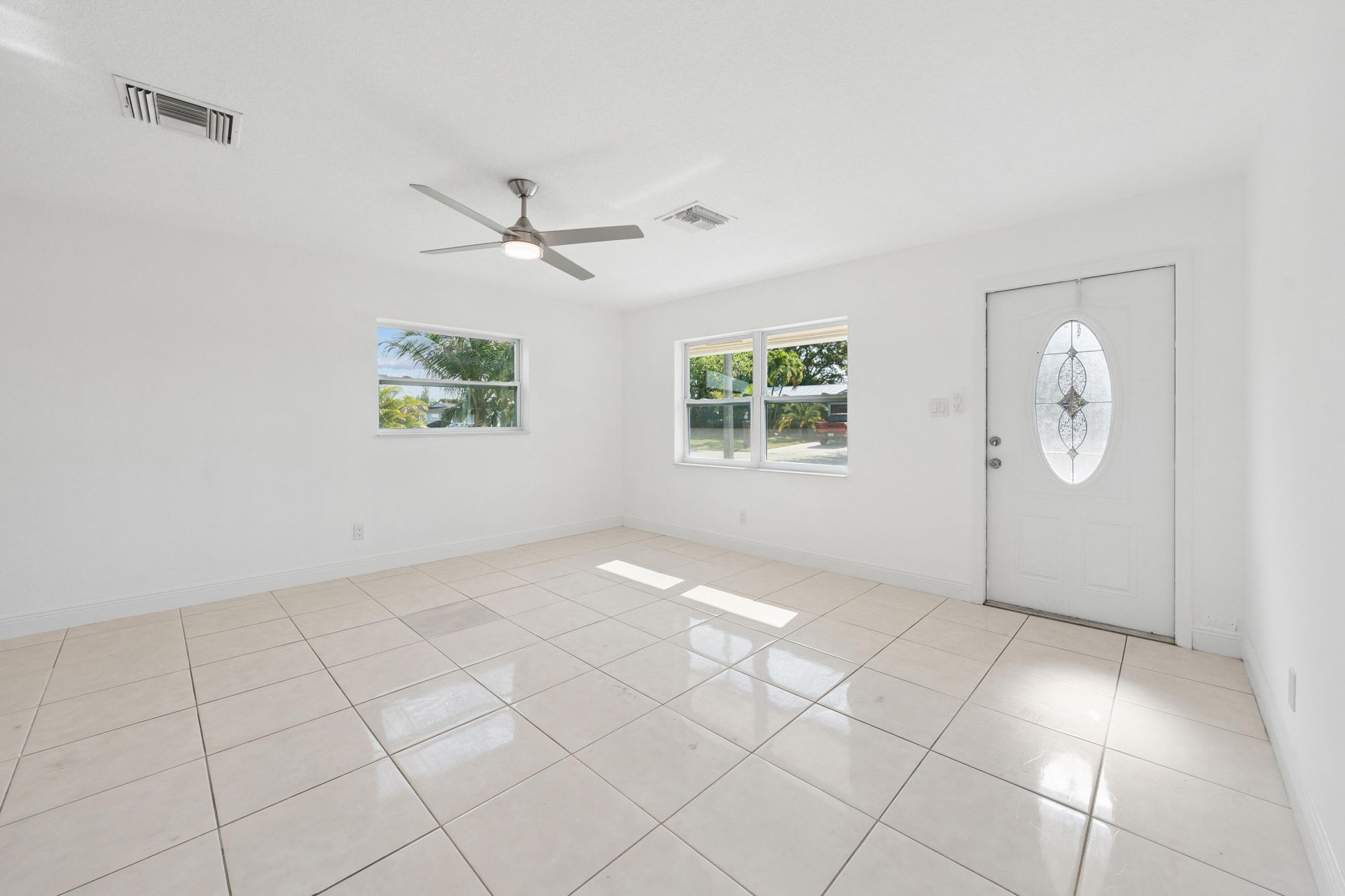 8107 NW 96th Avenue, Tamarac, FL 33321 Photo