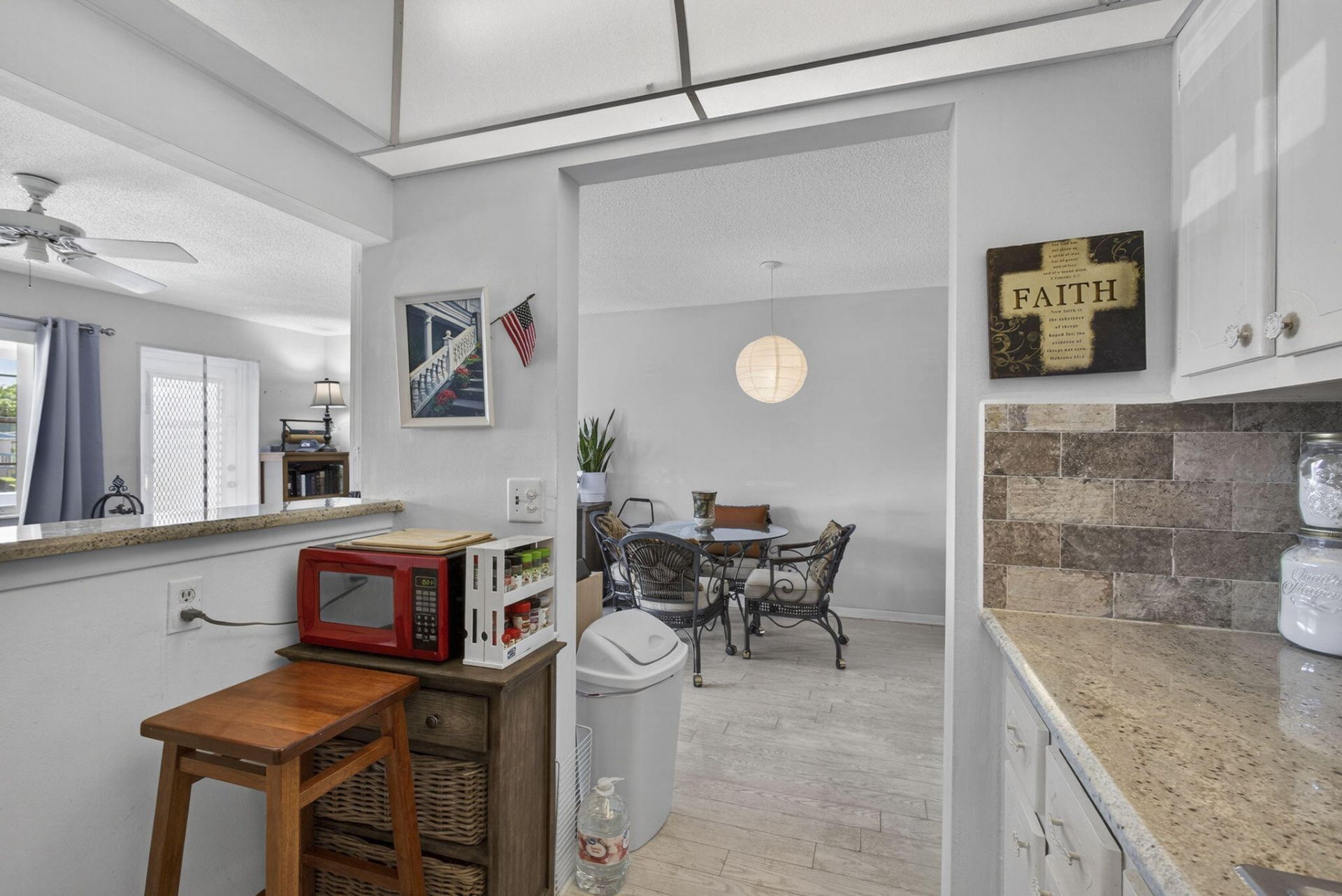 106 Camden E, West Palm Beach, FL 33417 Photo