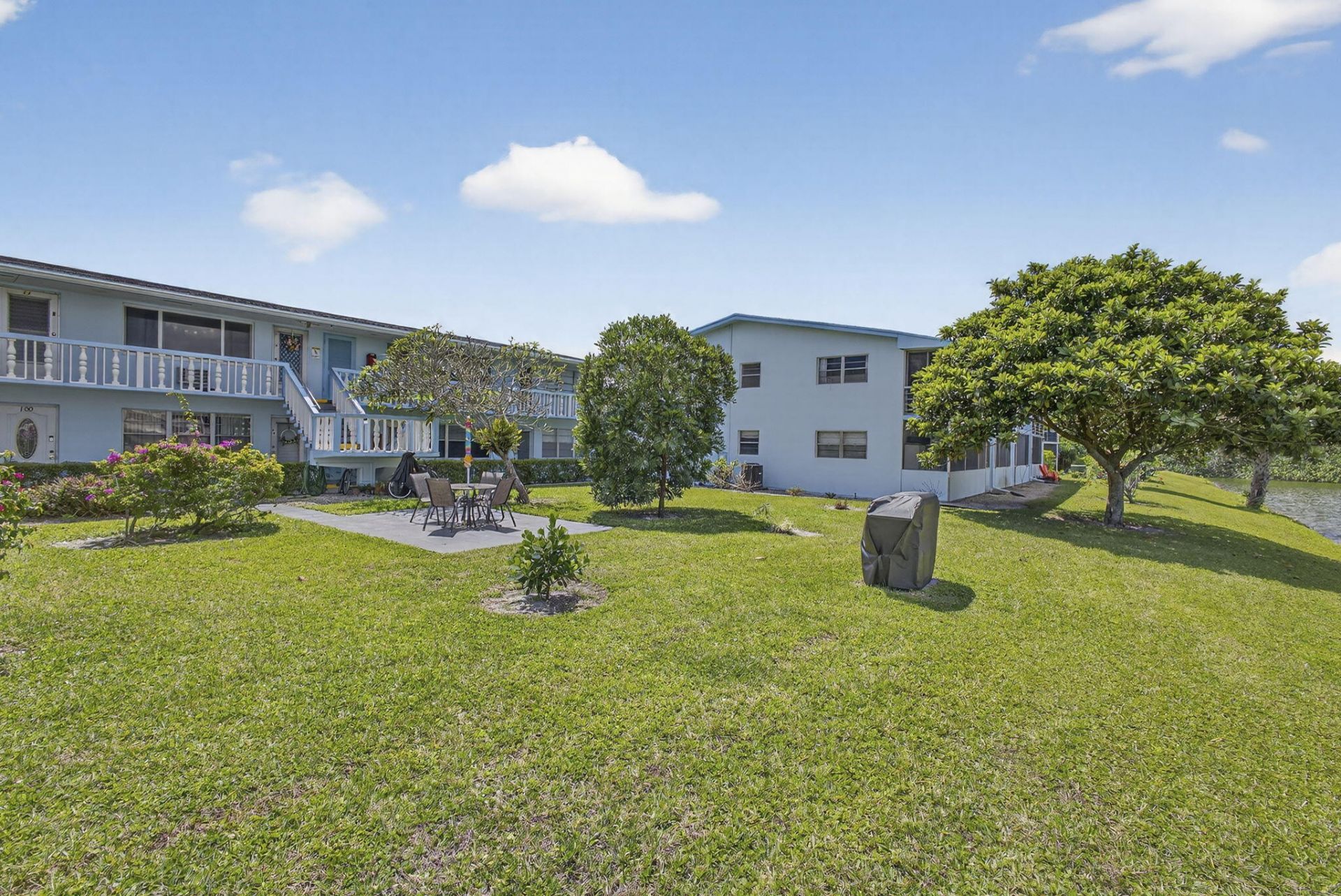 106 Camden E, West Palm Beach, FL 33417 Photo