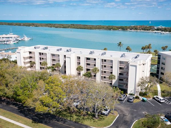 300 Intracoastal Place, Unit 404, Jupiter, FL 33469