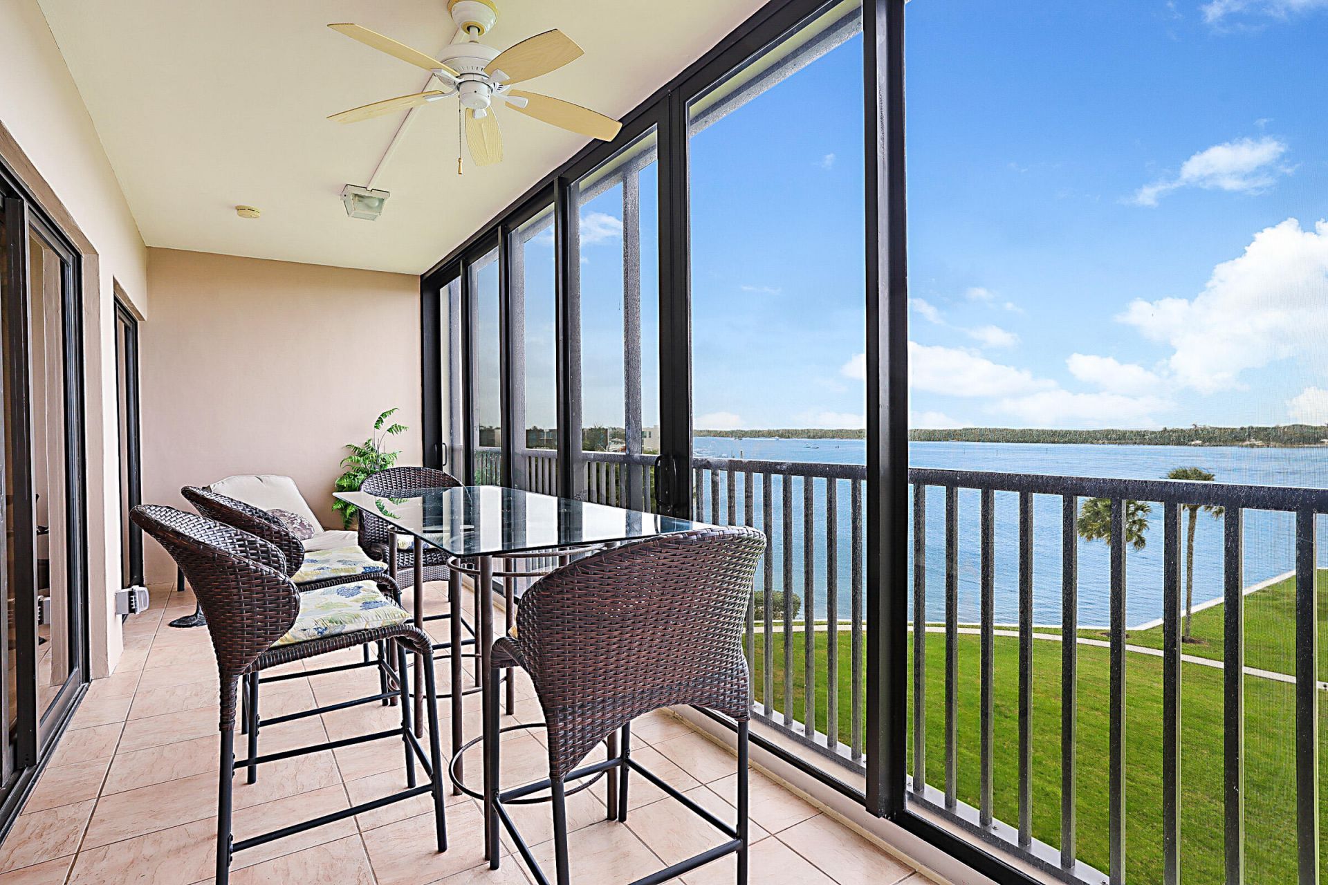 300 Intracoastal Place, Unit 404, Jupiter, FL 33469 Photo
