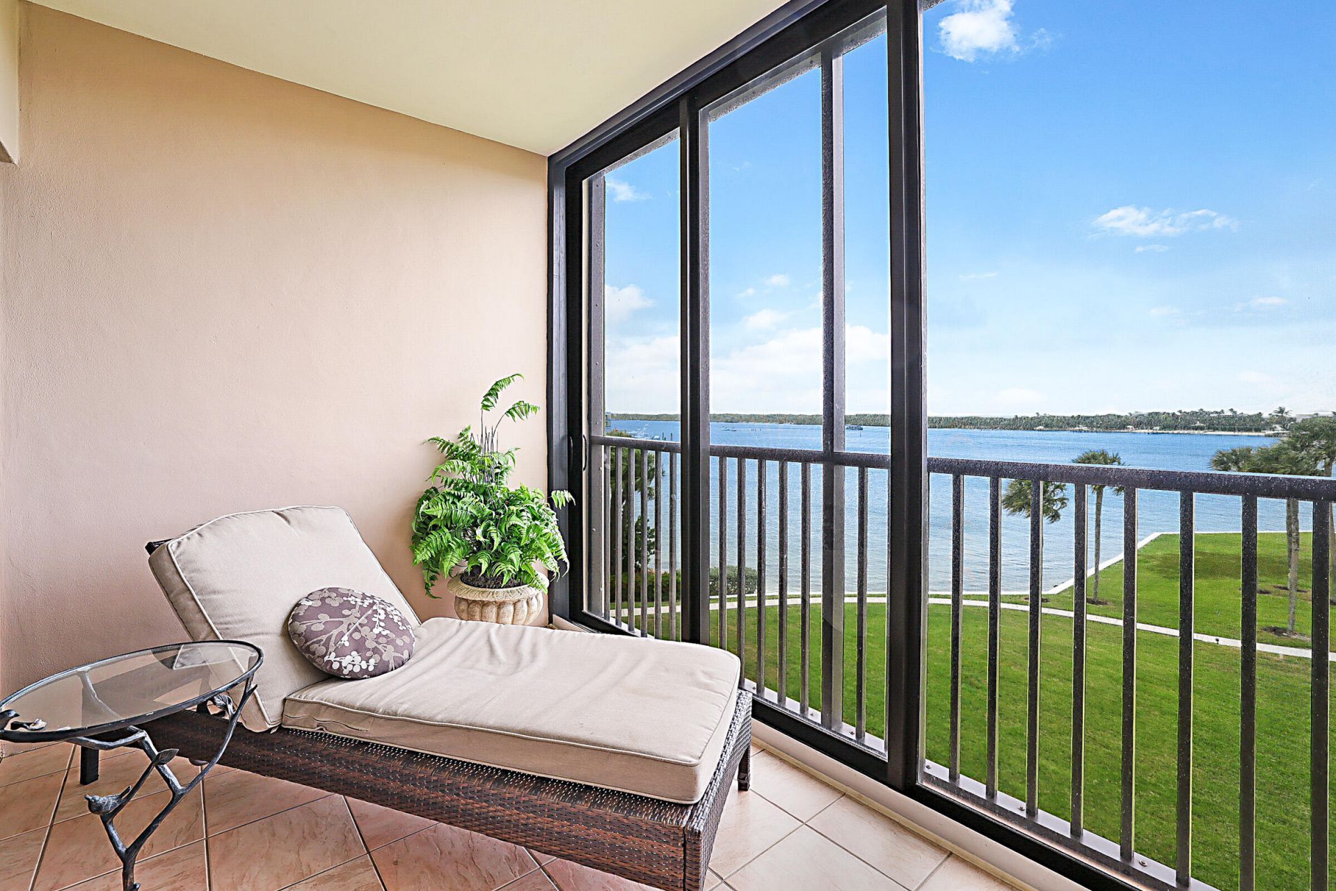 300 Intracoastal Place, Unit 404, Jupiter, FL 33469 Photo