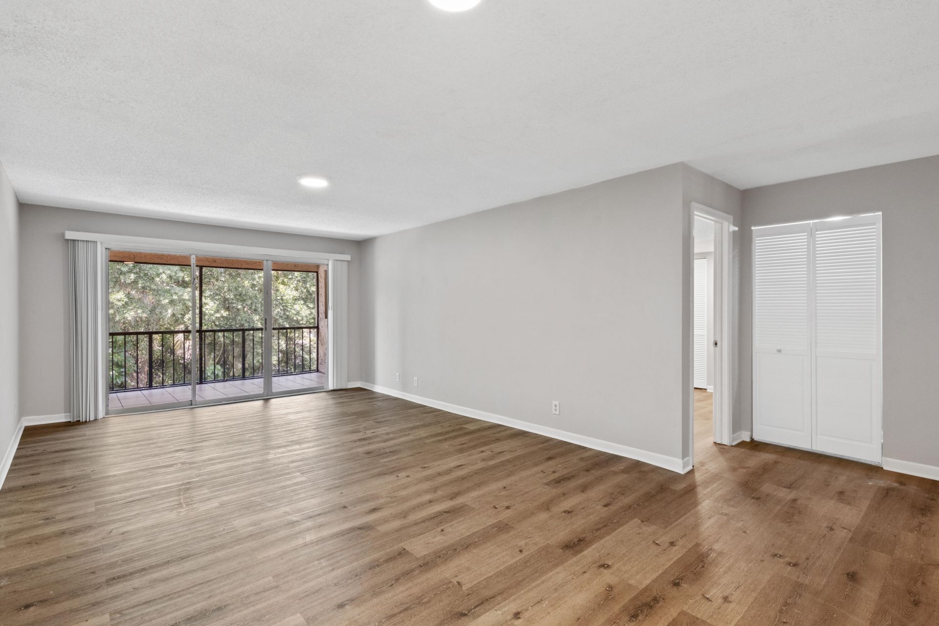 2700 Coral Springs Drive, Unit 309, Coral Springs, FL 33065 Photo