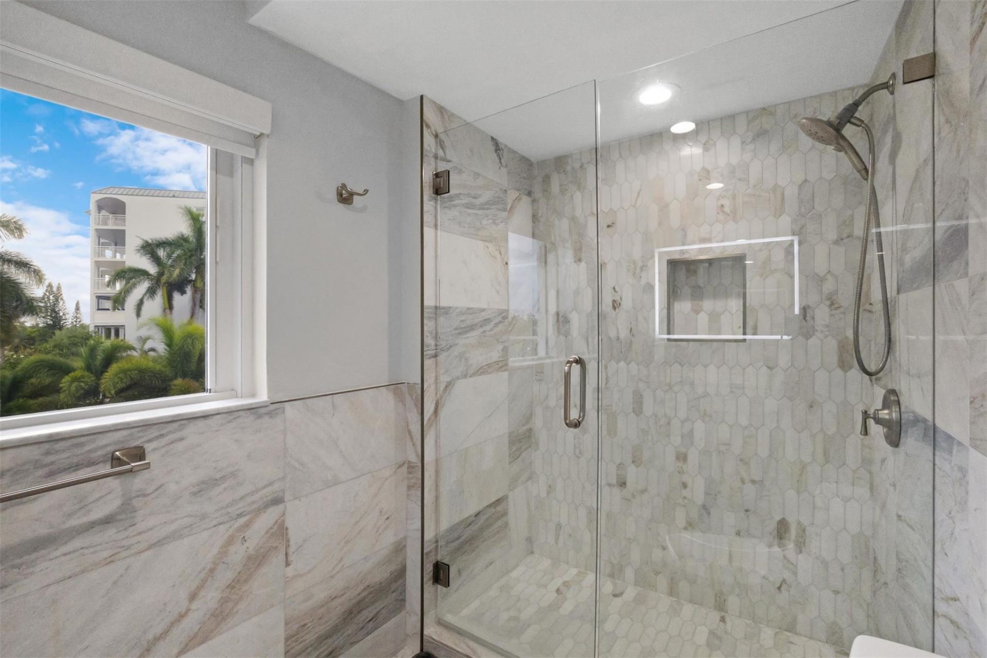 333 Sunset Drive, Unit 208, Fort Lauderdale, FL 33301 Photo