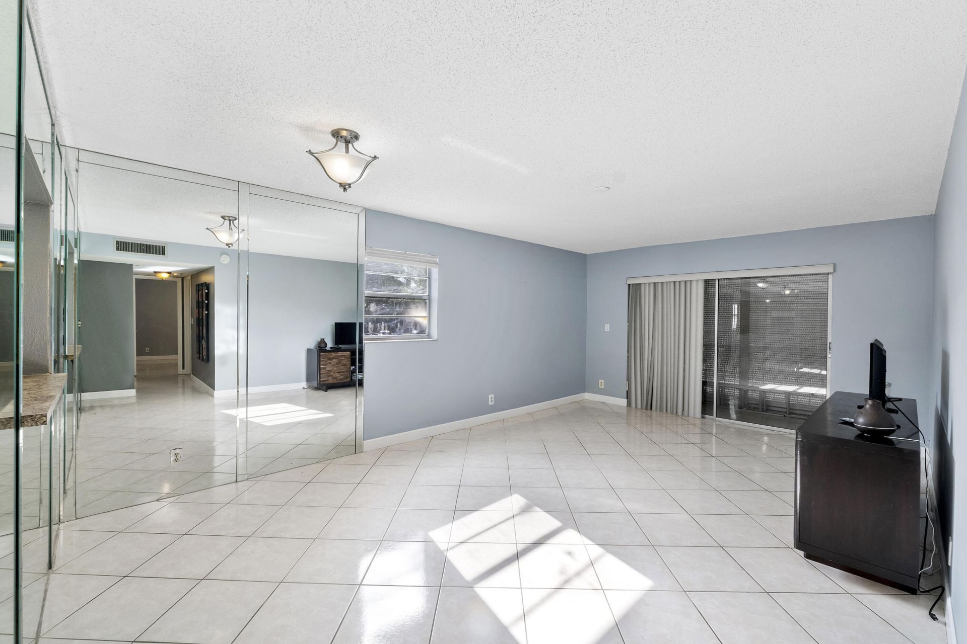 4148 NW 90th Avenue, Unit 201, Coral Springs, FL 33065 Photo