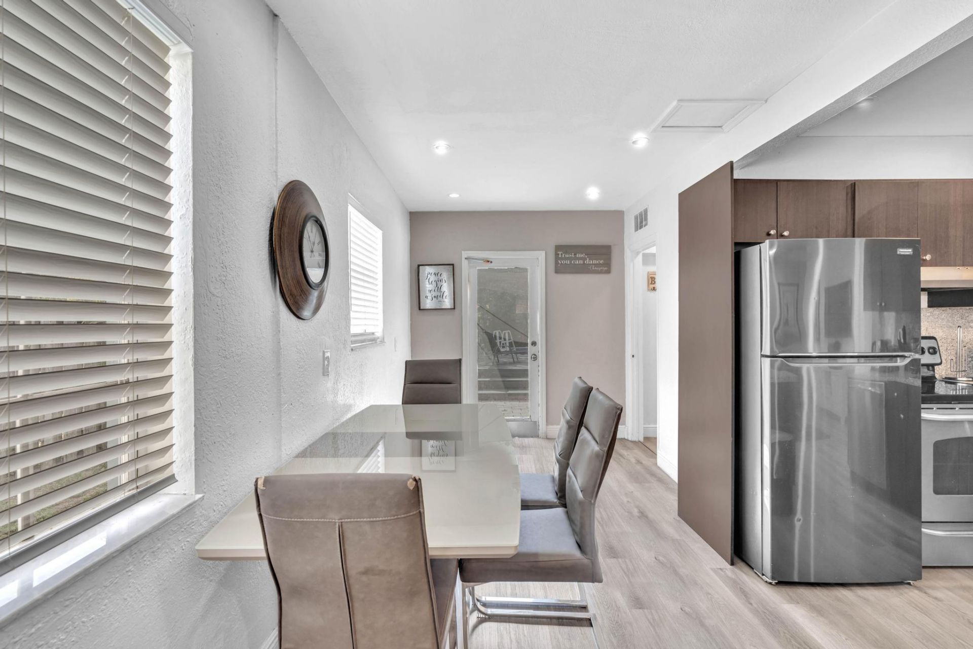 1600 NW 2nd Avenue, Fort Lauderdale, FL 33311 Photo