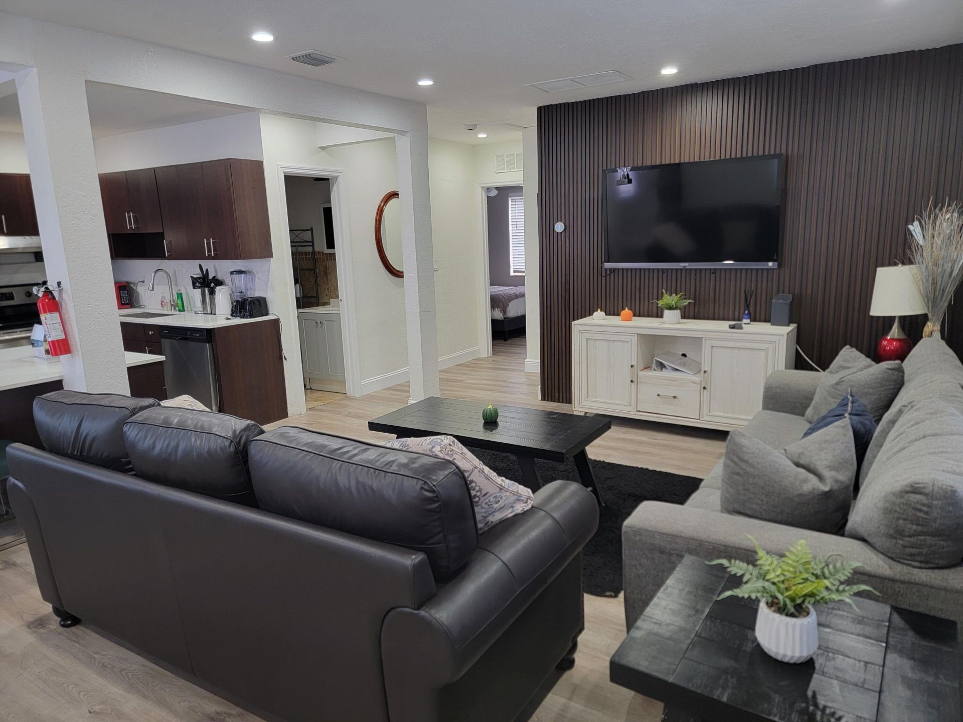 1600 NW 2nd Avenue, Fort Lauderdale, FL 33311 Photo