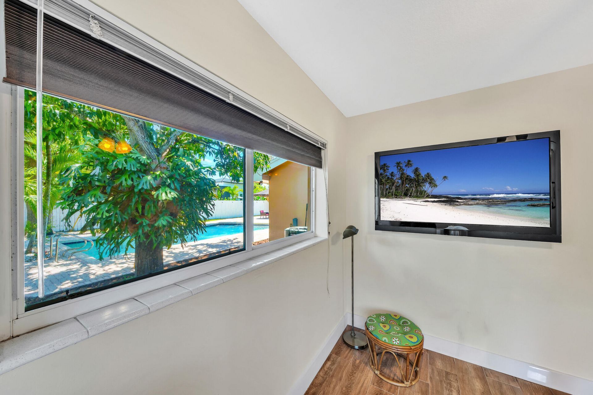 1870 NE 197th Terrace, Miami, FL 33179 Photo