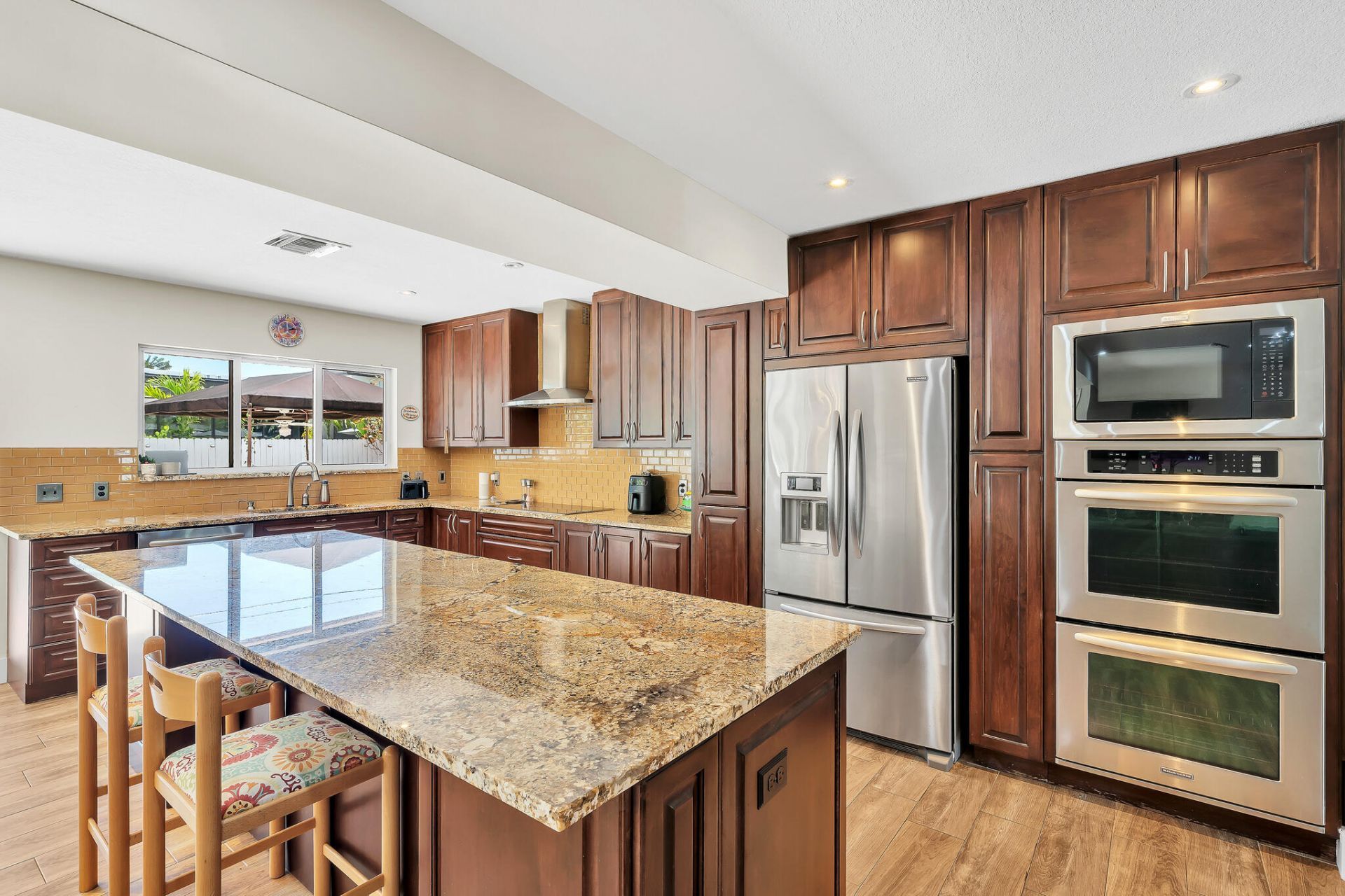 1870 NE 197th Terrace, Miami, FL 33179 Photo