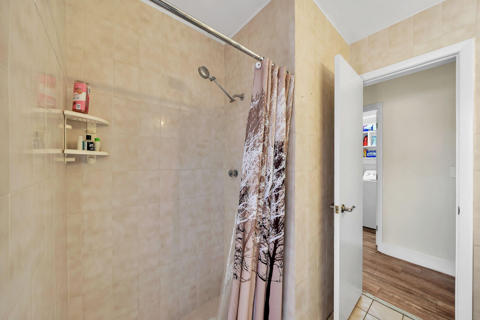 1870 NE 197th Terrace, Miami, FL 33179 Photo