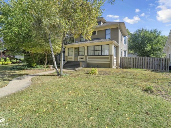 878 S Wildwood Avenue , Kankakee, IL 60901