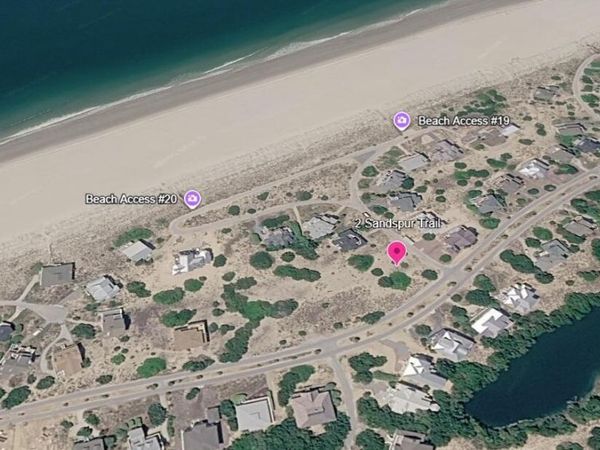2 Sandspur Trail, Bald Head Island, NC 28461
