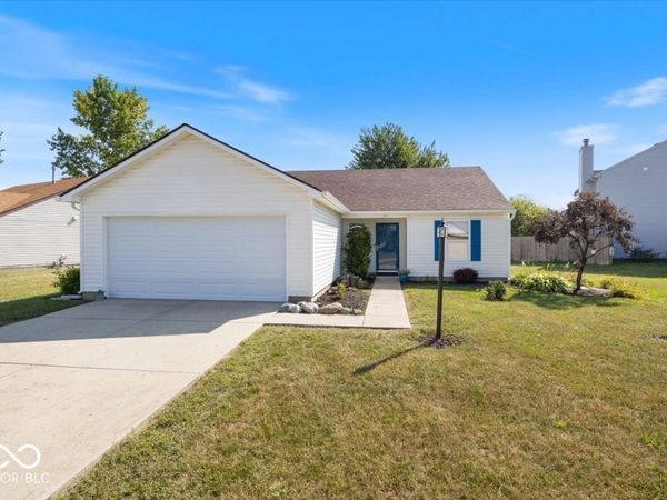 319 Brookstone Drive , Greenfield, IN 46140