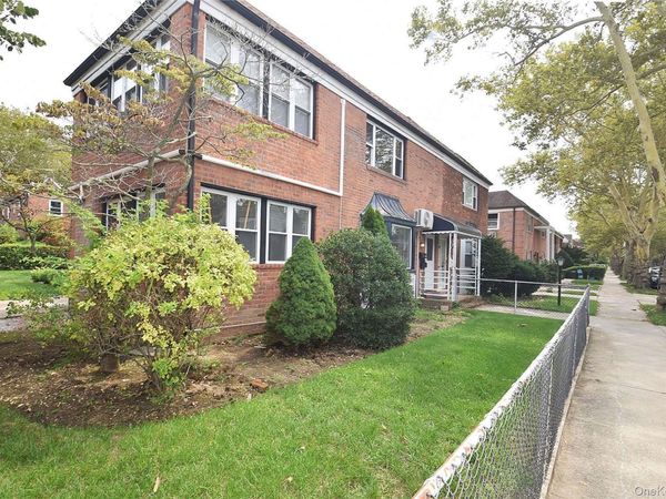 75-03 197th Street , Unit 1, Fresh Meadows, NY 11366