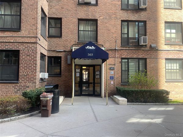 365 Clinton Avenue, Unit 6E, Brooklyn, NY 11238
