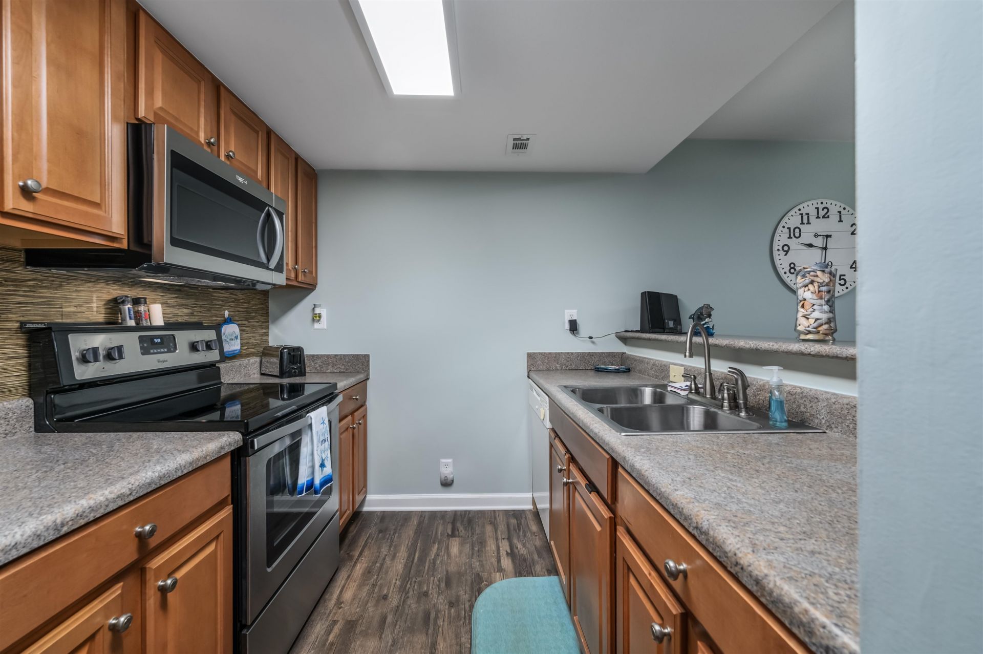 202 75th Ave. N  Photo 10