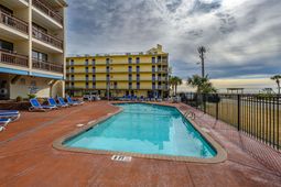 202 75th Ave. N  photo 4